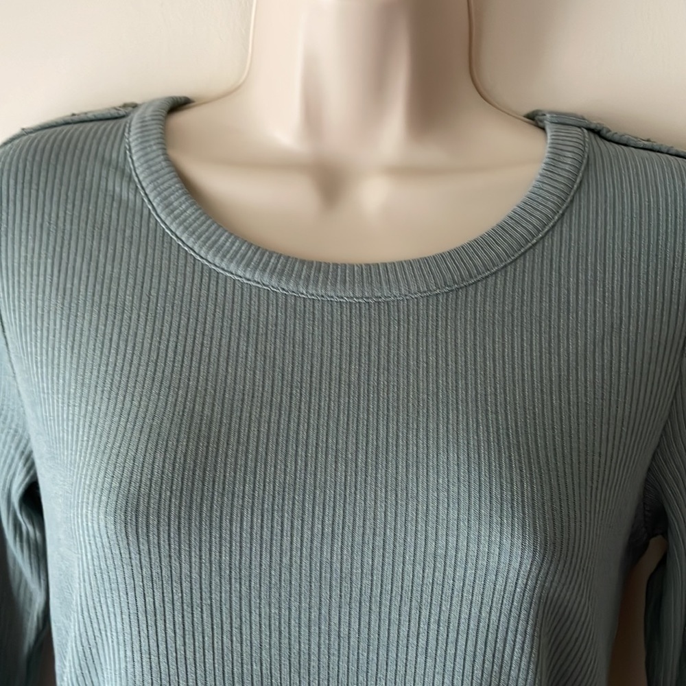 CHASER Ribbed Long Sleeve Top Blue Gray Size Small - Picture 7 of 12